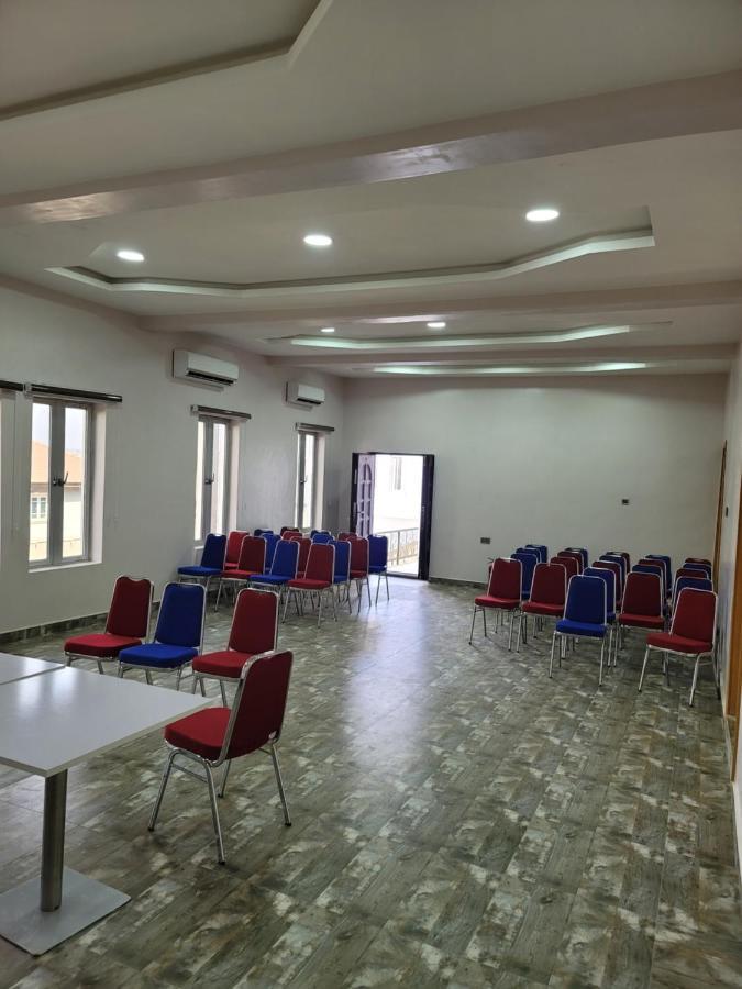 Camas Hotel&Suite Asero Abeokuta Exteriér fotografie
