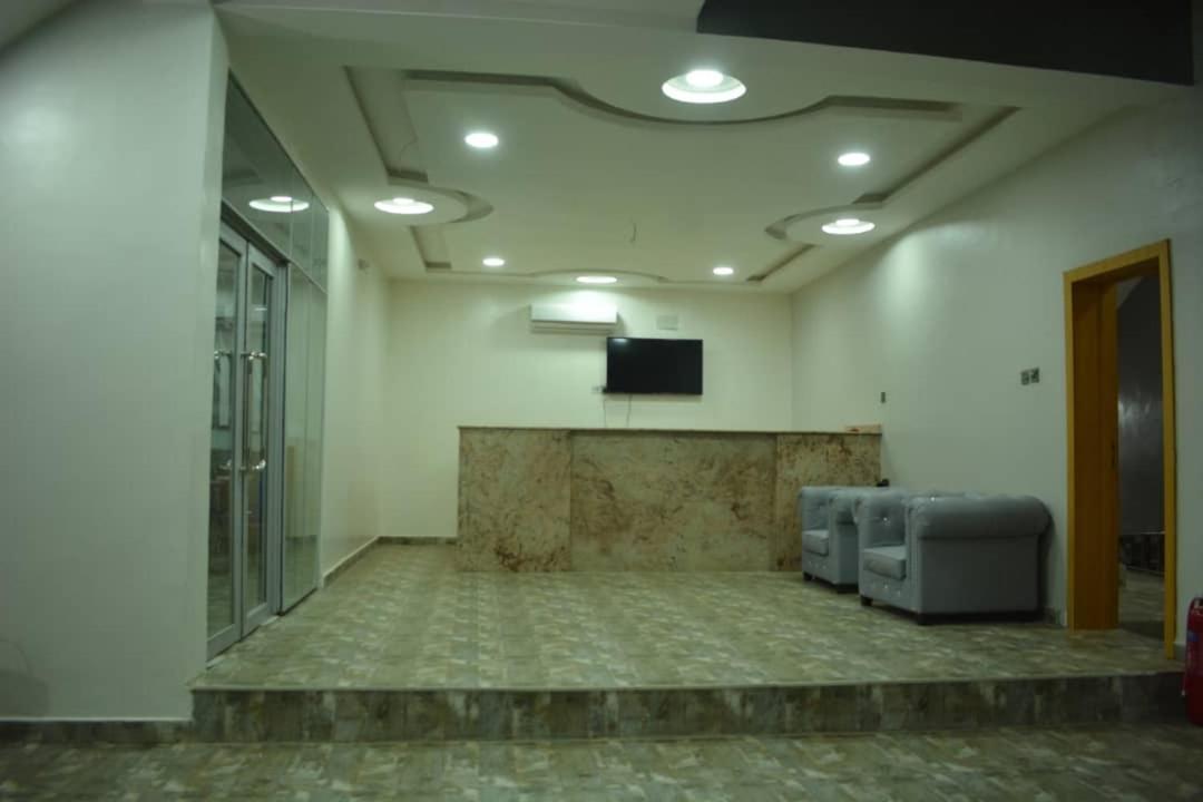 Camas Hotel&Suite Asero Abeokuta Exteriér fotografie