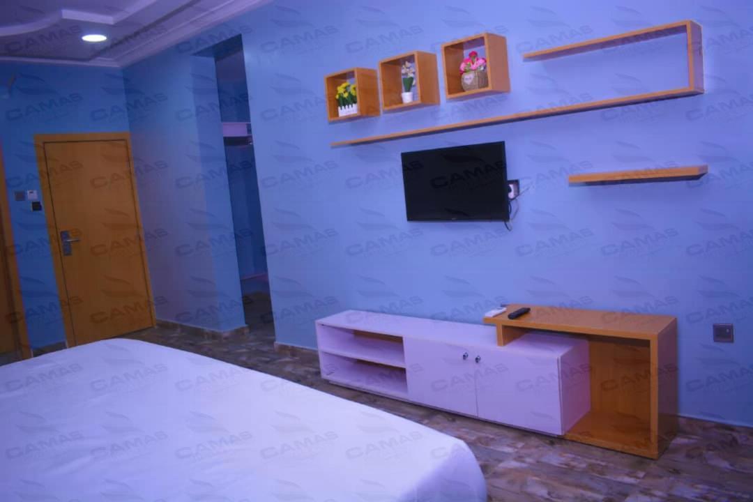 Camas Hotel&Suite Asero Abeokuta Exteriér fotografie